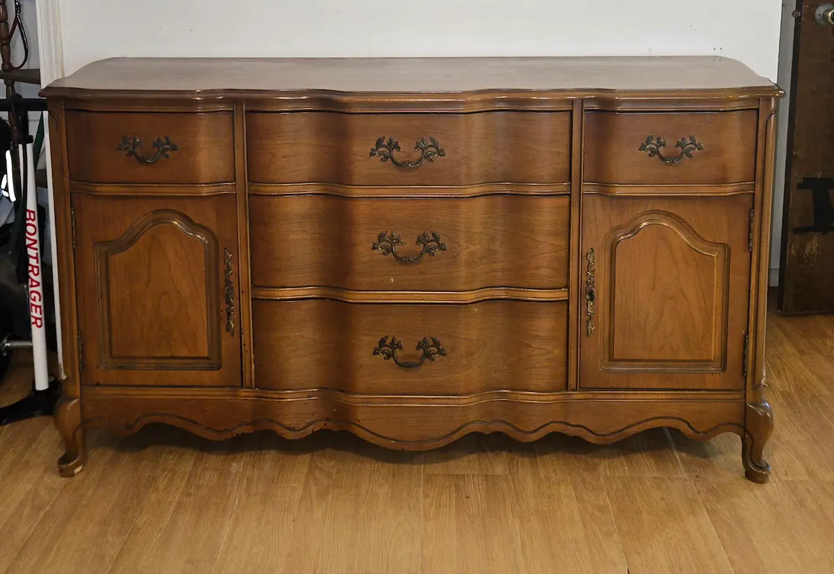 Vintage dresser before restoration